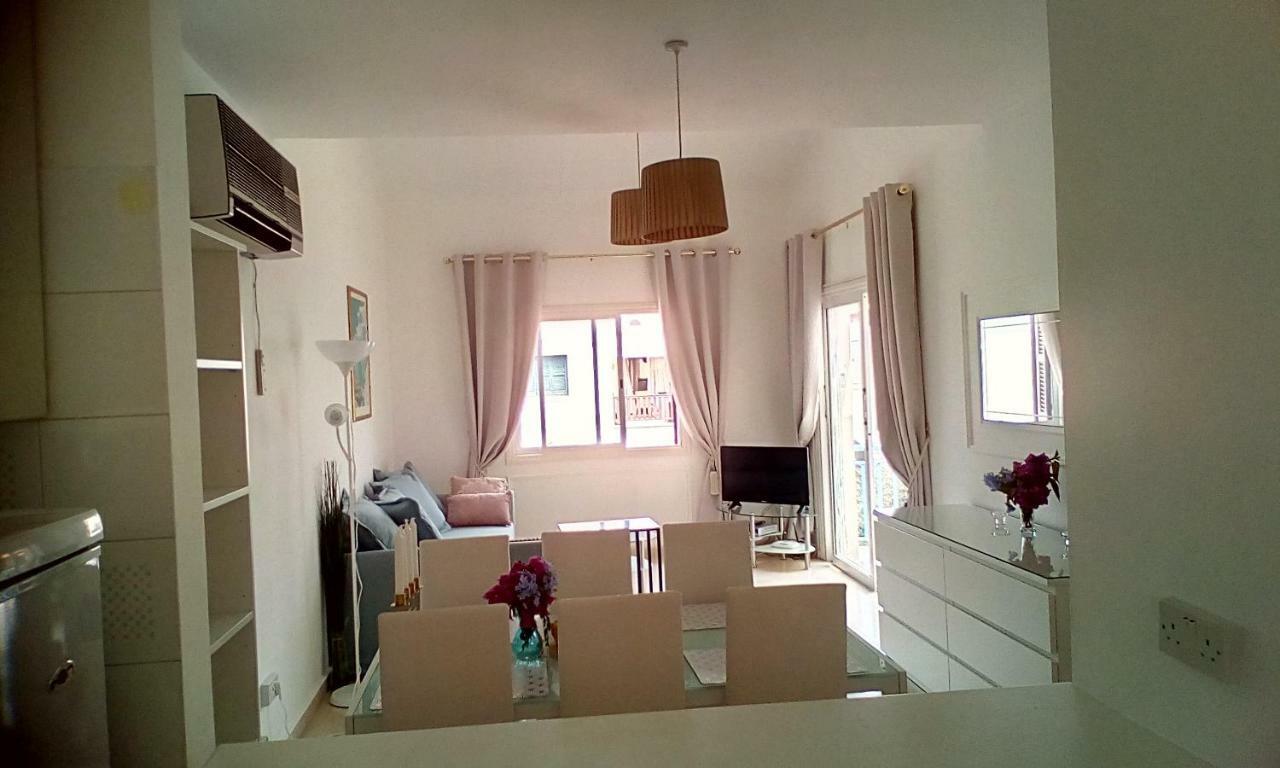 Limnaria West Park Apartment Paphos Ngoại thất bức ảnh