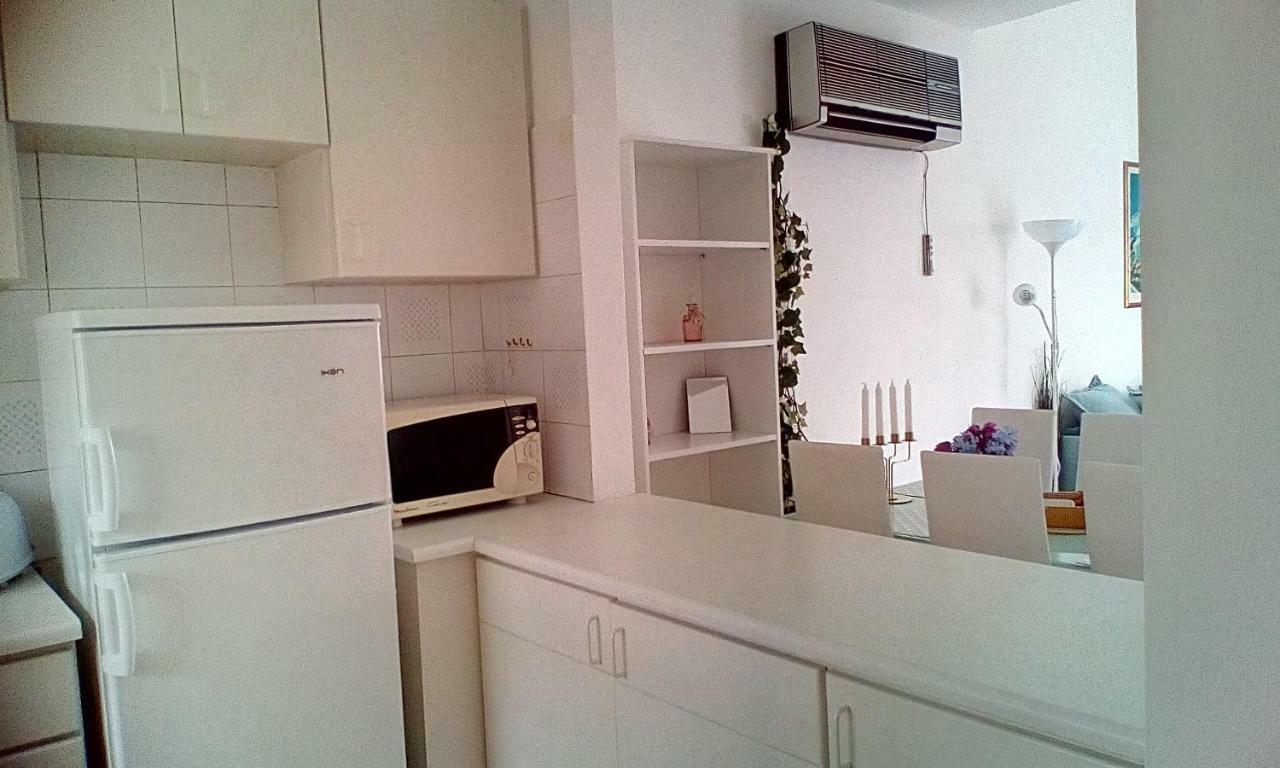 Limnaria West Park Apartment Paphos Ngoại thất bức ảnh