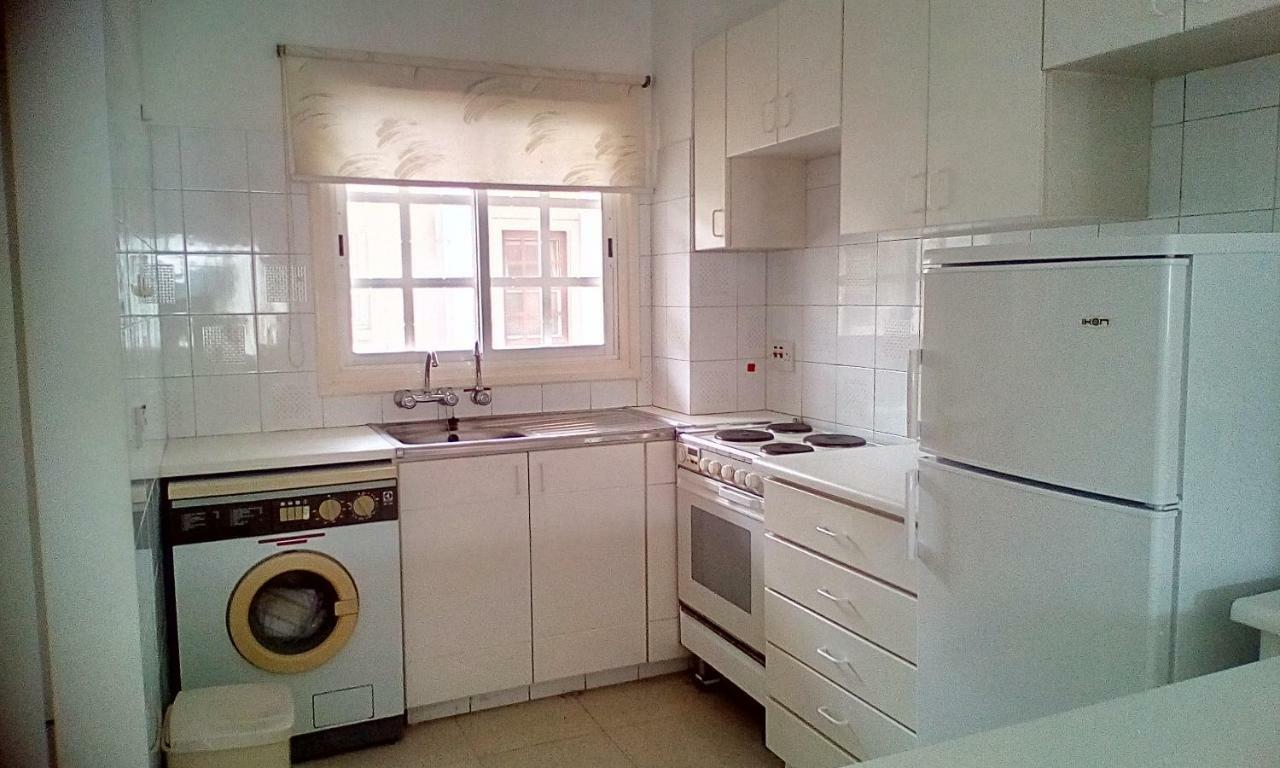 Limnaria West Park Apartment Paphos Ngoại thất bức ảnh