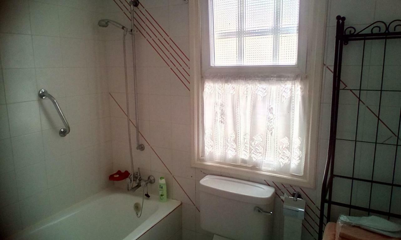 Limnaria West Park Apartment Paphos Ngoại thất bức ảnh