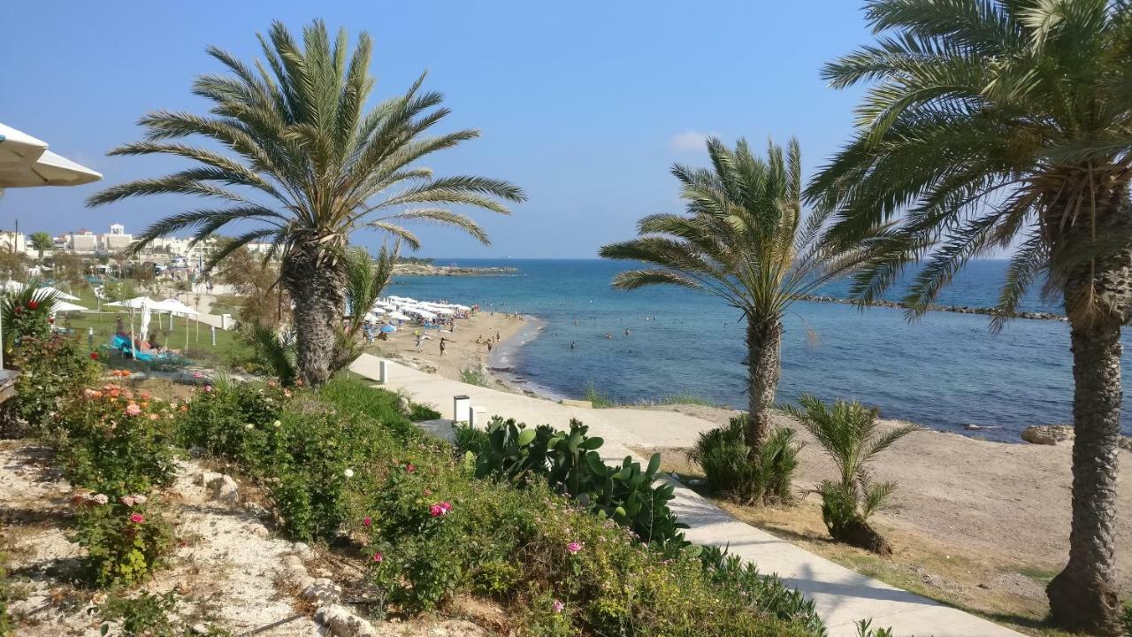 Limnaria West Park Apartment Paphos Ngoại thất bức ảnh