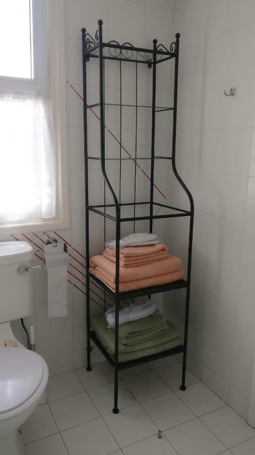 Limnaria West Park Apartment Paphos Ngoại thất bức ảnh