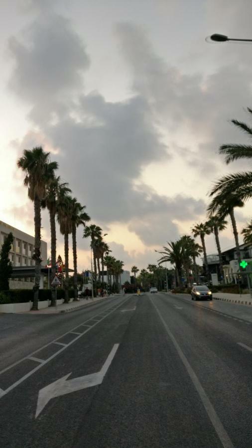 Limnaria West Park Apartment Paphos Ngoại thất bức ảnh