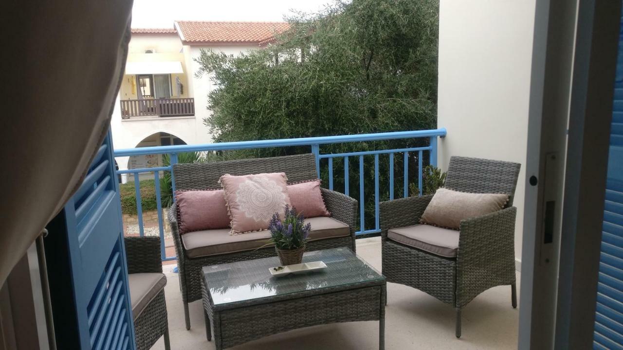 Limnaria West Park Apartment Paphos Ngoại thất bức ảnh
