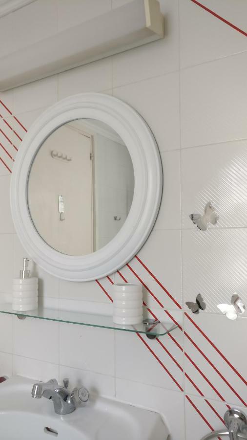 Limnaria West Park Apartment Paphos Ngoại thất bức ảnh